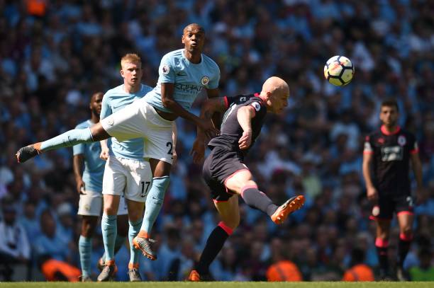 足球的一些 足球的一些